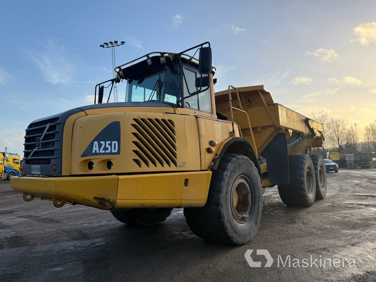 Dumper Volvo A25D 6X6 - Zglobni demper: slika 3 Dumper Volvo A25D 6X6 - Zglobni demper: slika 3