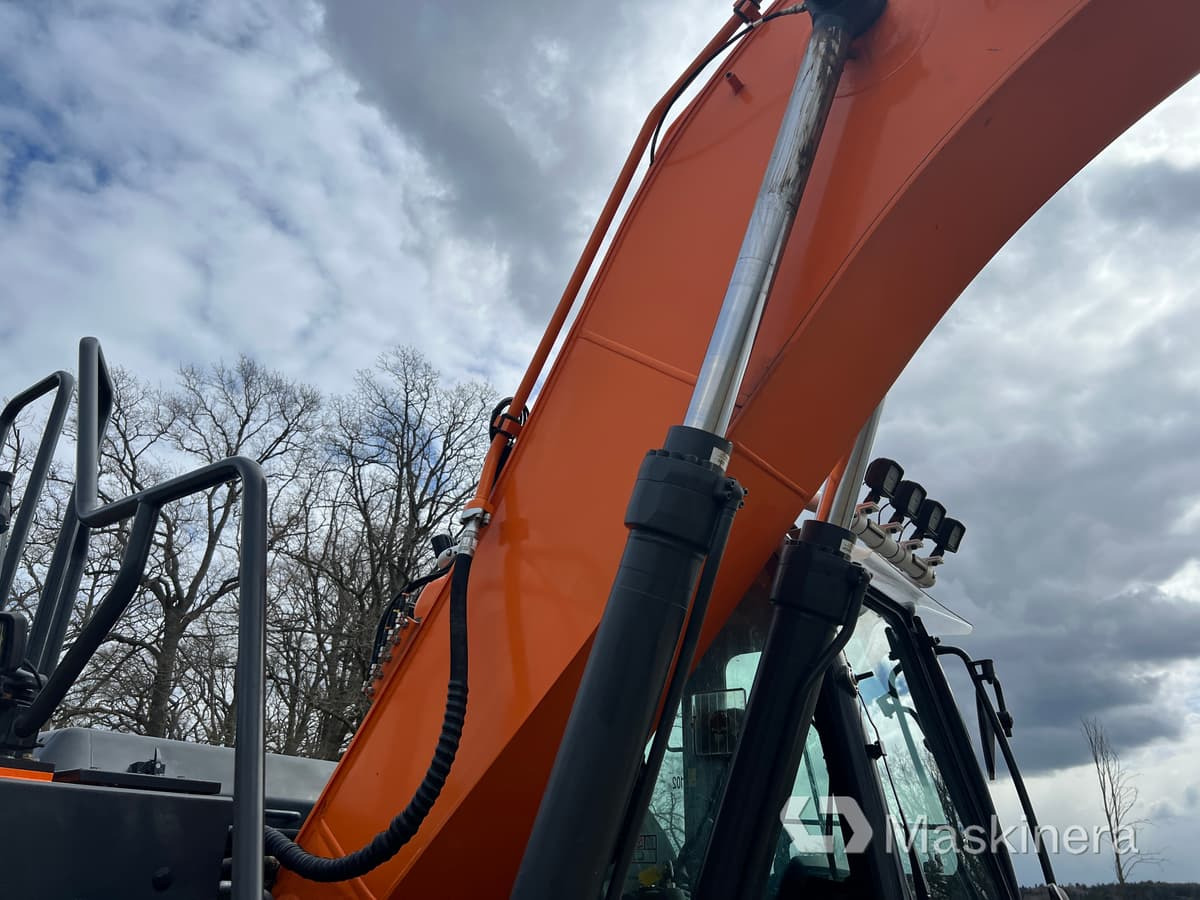 Bager goseničar Grävmaskin Doosan DX235NLC-5 med grävsystem: slika 21