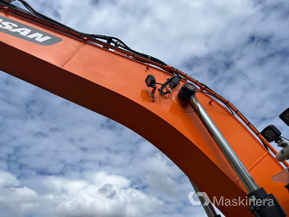 Bager goseničar Grävmaskin Doosan DX235NLC-5 med grävsystem: slika 18