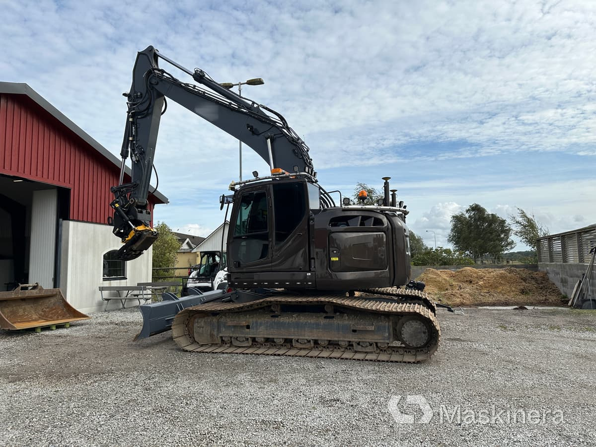 Grävmaskin Kobelco SK270SRNLC-5 - Bager goseničar: slika 2 Grävmaskin Kobelco SK270SRNLC-5 - Bager goseničar: slika 2