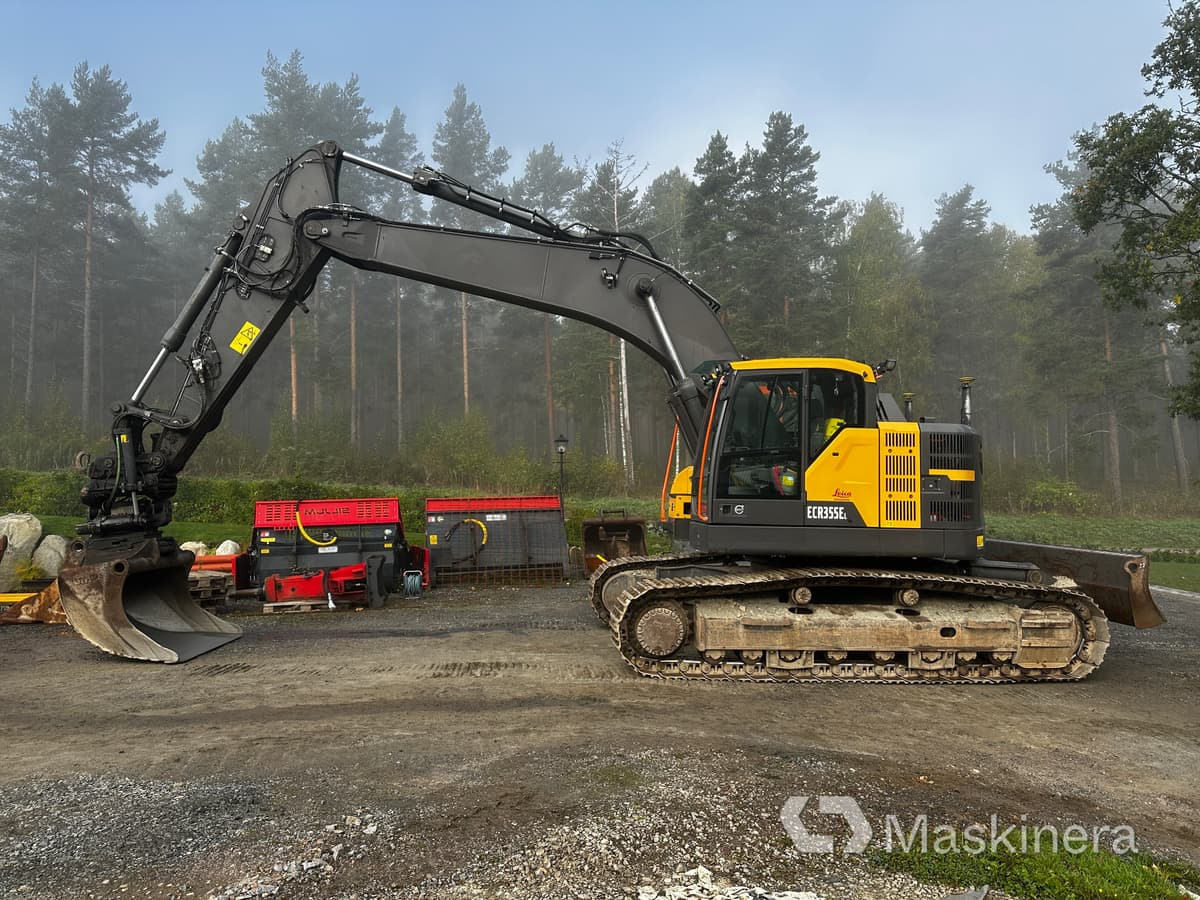 Grävmaskin Volvo ECR355EL GPS & tillbehör - Bager goseničar: slika 2 Grävmaskin Volvo ECR355EL GPS & tillbehör - Bager goseničar: slika 2