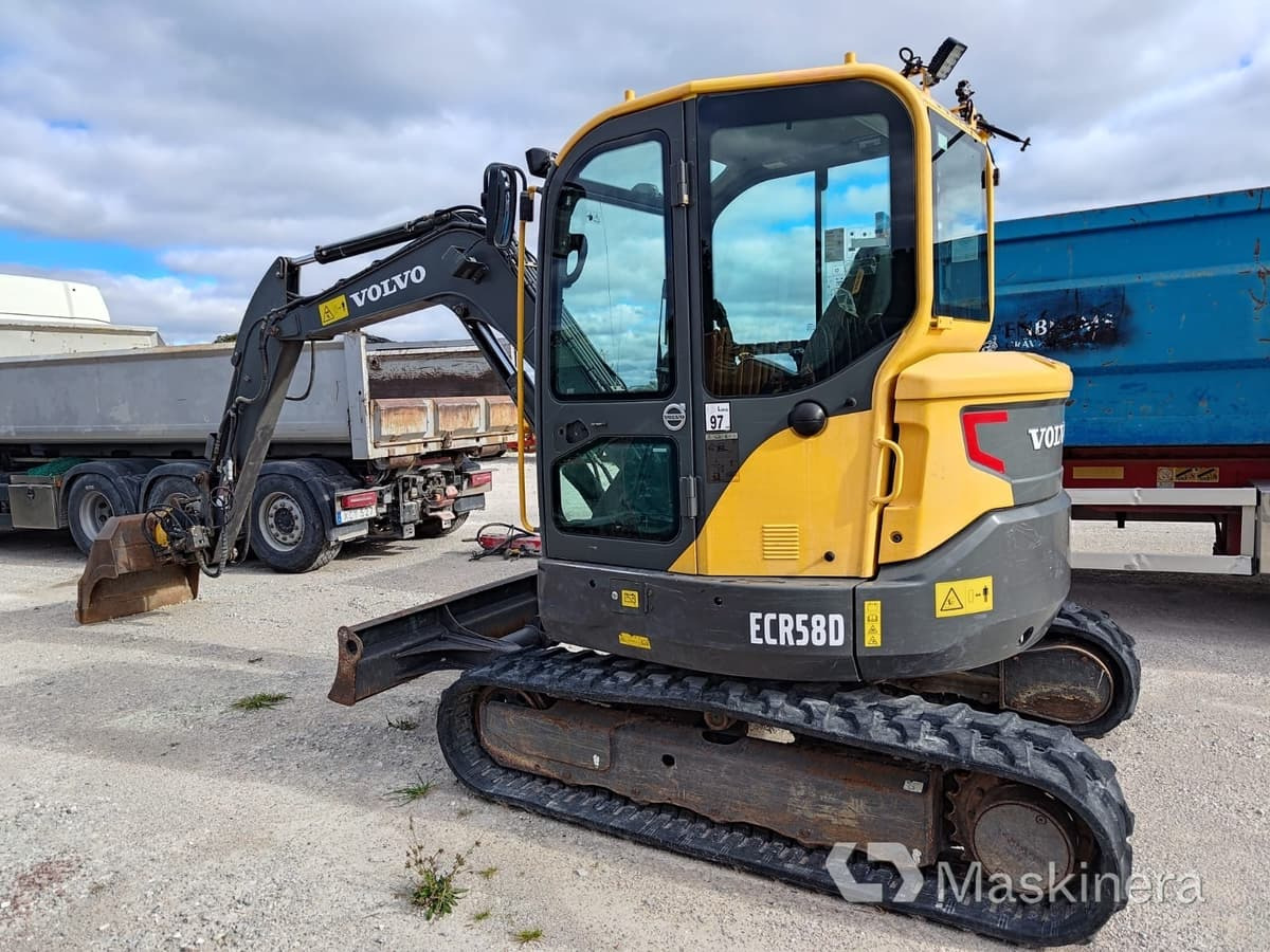 Grävmaskin Volvo ECR58D - Bager goseničar: slika 2 Grävmaskin Volvo ECR58D - Bager goseničar: slika 2
