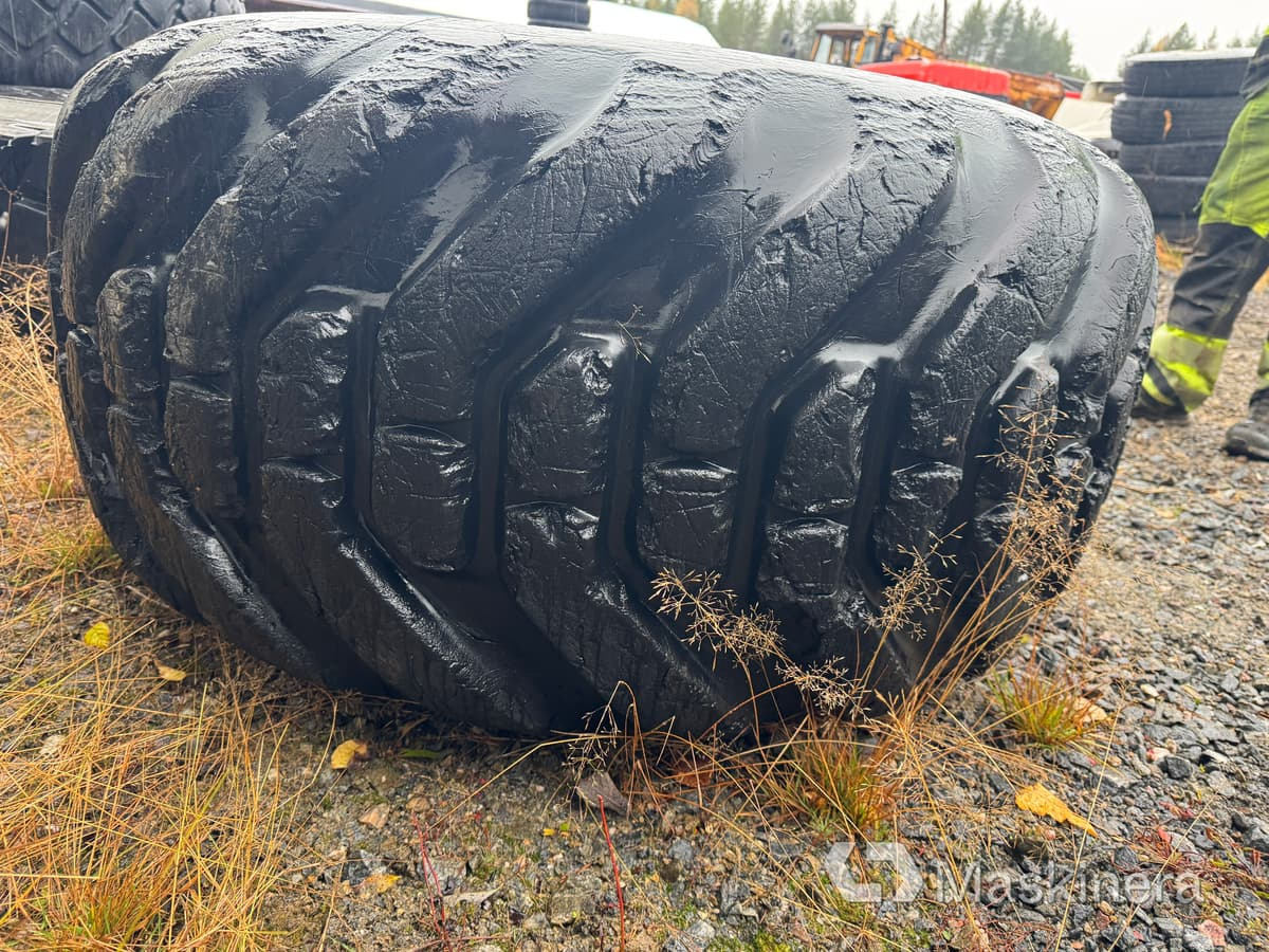 Hjul Nokian L-2 600/55-26.5 - Kompletno kolo za Gradbeni stroj: slika 5 Hjul Nokian L-2 600/55-26.5 - Kompletno kolo za Gradbeni stroj: slika 5