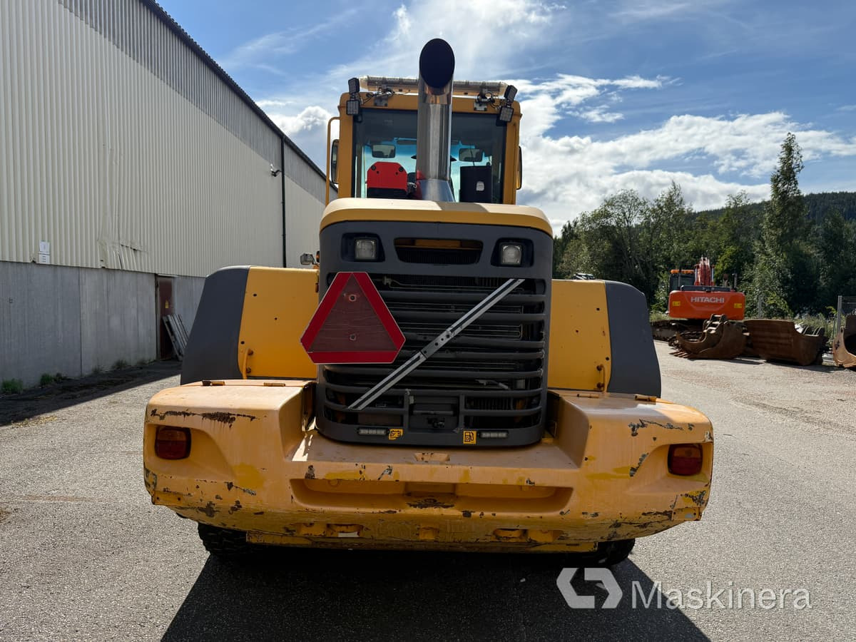 Hjullastare Volvo L120E - Kolesni nakladalec: slika 4 Hjullastare Volvo L120E - Kolesni nakladalec: slika 4