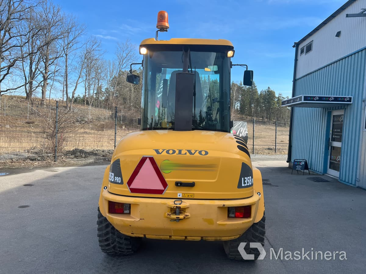 Kolesni nakladalec Hjullastare Volvo L35B: slika 6