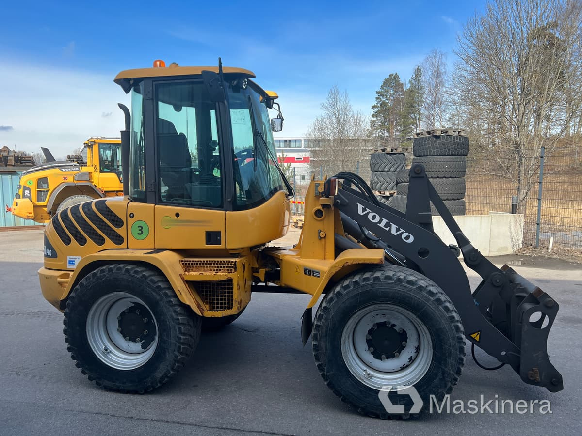 Hjullastare Volvo L35B - Kolesni nakladalec: slika 4 Hjullastare Volvo L35B - Kolesni nakladalec: slika 4