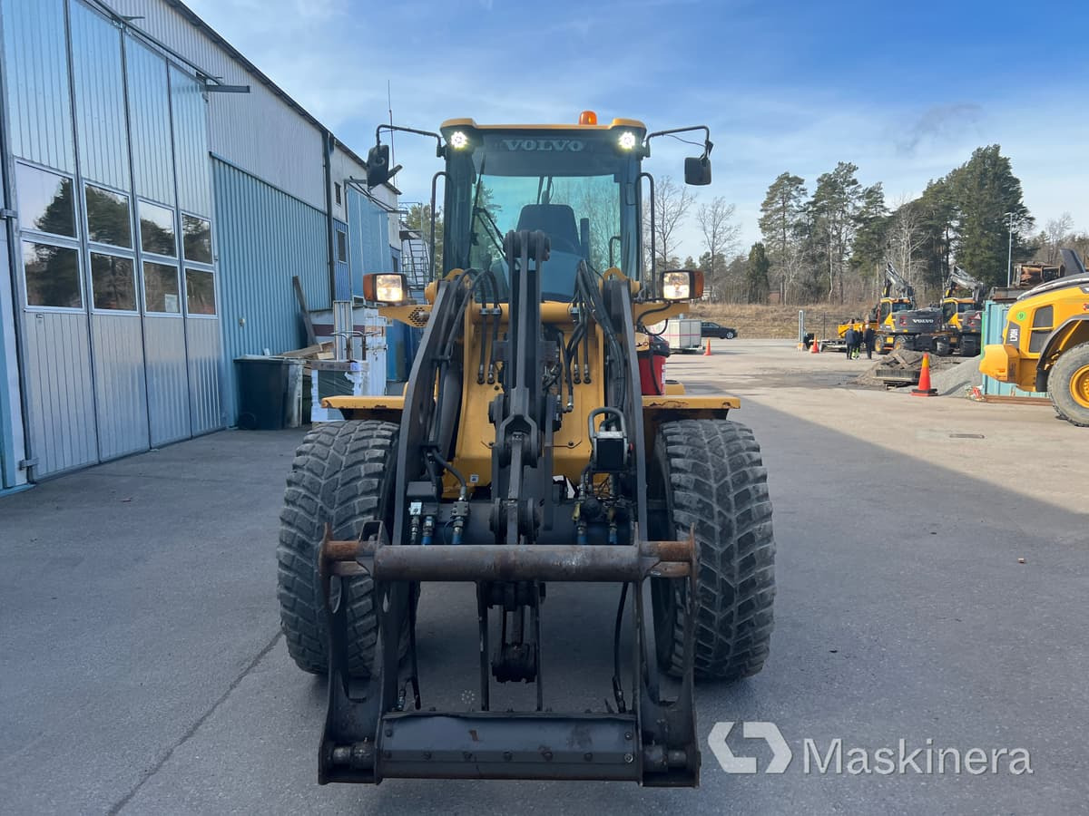 Hjullastare Volvo L35B - Kolesni nakladalec: slika 2 Hjullastare Volvo L35B - Kolesni nakladalec: slika 2