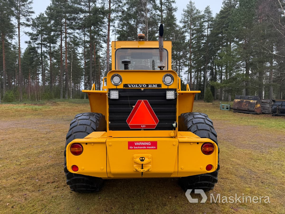 Hjullastare Volvo LM846 med tillbehör - Kolesni nakladalec: slika 4 Hjullastare Volvo LM846 med tillbehör - Kolesni nakladalec: slika 4