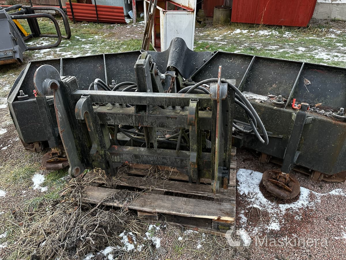 Holms KHV320 Vikplog Holms KHV 320 - Snežni plug: slika 5 Holms KHV320 Vikplog Holms KHV 320 - Snežni plug: slika 5