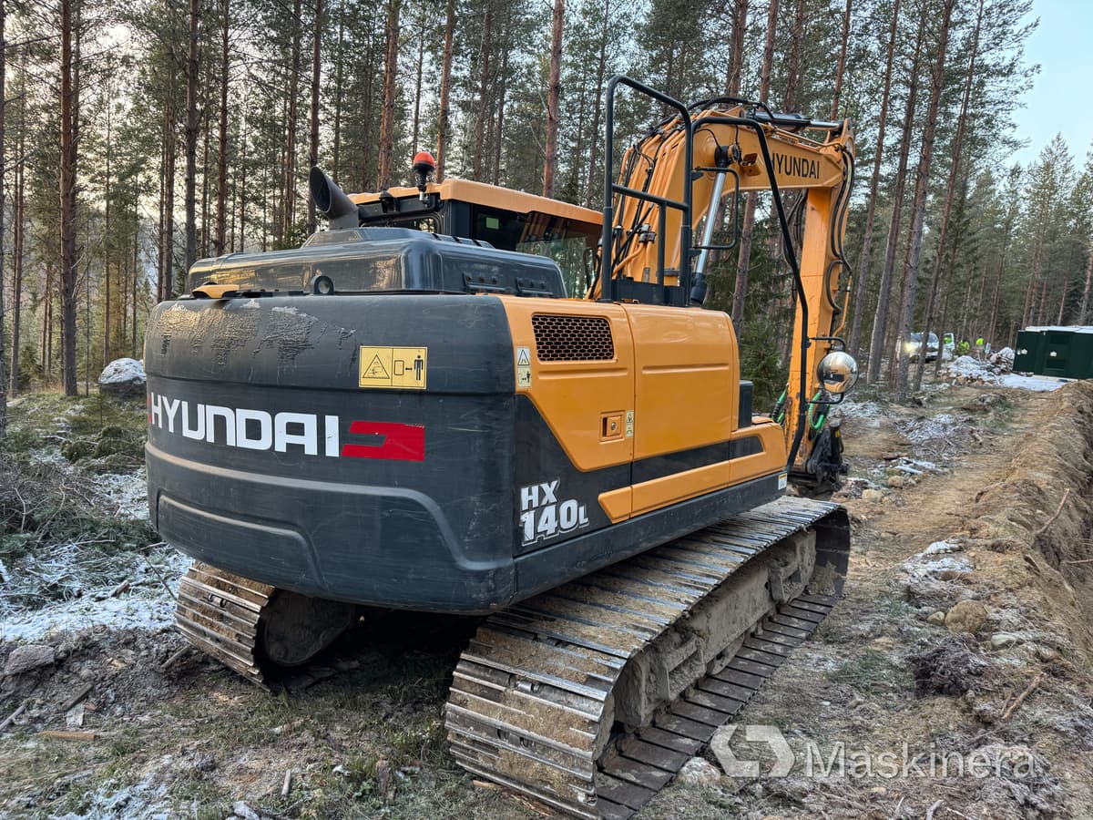 Hyundai HX 140 L Grävmaskin Hyundai HX140 L med tillbehör - Bager goseničar: slika 5 Hyundai HX 140 L Grävmaskin Hyundai HX140 L med tillbehör - Bager goseničar: slika 5