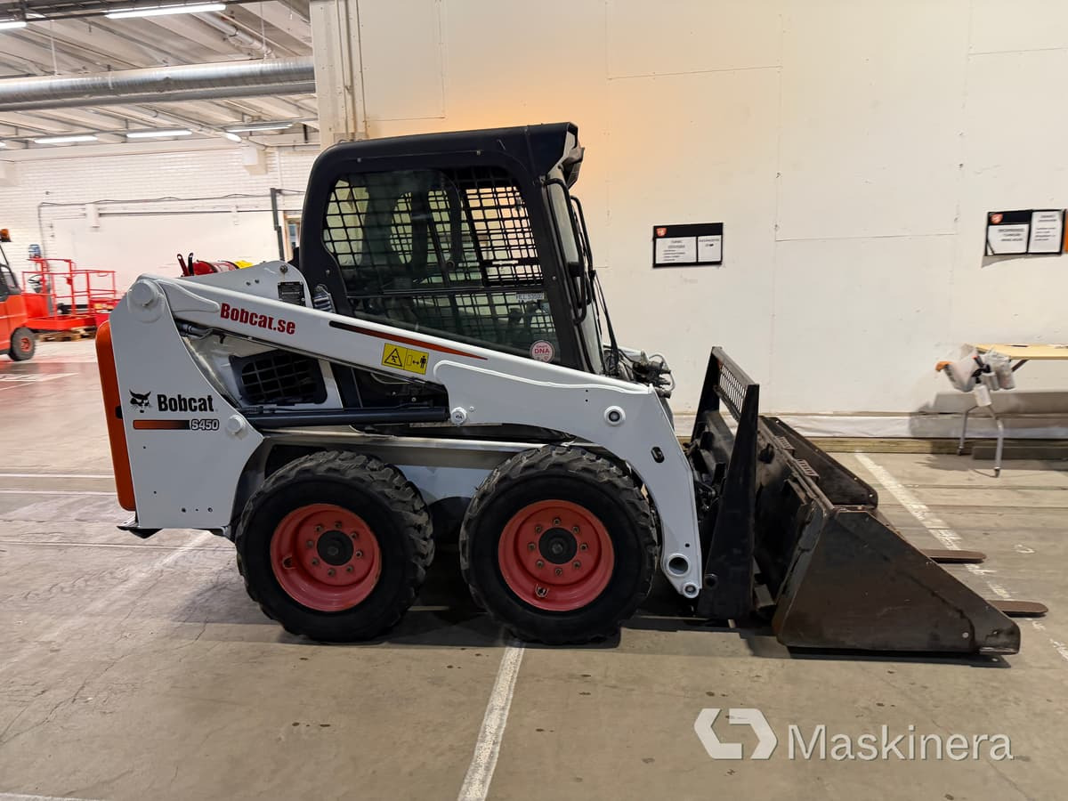 Kompaktlastare Bobcat S450 - Mini nakladalec: slika 4 Kompaktlastare Bobcat S450 - Mini nakladalec: slika 4