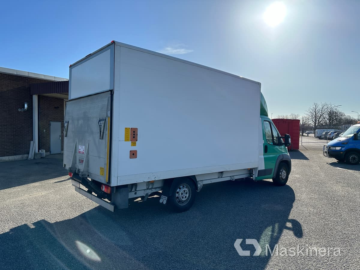 Lastbil Peugeot Boxer 2017 - Dostavno vozilo z zabojnikom: slika 5 Lastbil Peugeot Boxer 2017 - Dostavno vozilo z zabojnikom: slika 5