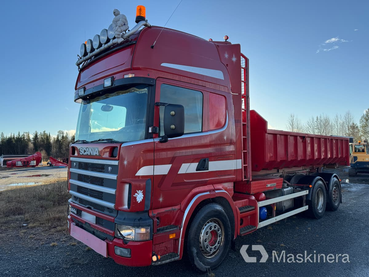 Lastväxlare Scania R144 6X2 med tre flak - Kotalni prekucni tovornjak: slika 1 Lastväxlare Scania R144 6X2 med tre flak - Kotalni prekucni tovornjak: slika 1