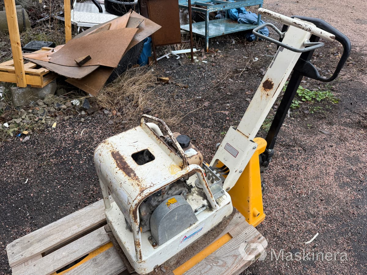 Markvibrator Swepac FB 145 - Vibracijska plošča: slika 3 Markvibrator Swepac FB 145 - Vibracijska plošča: slika 3