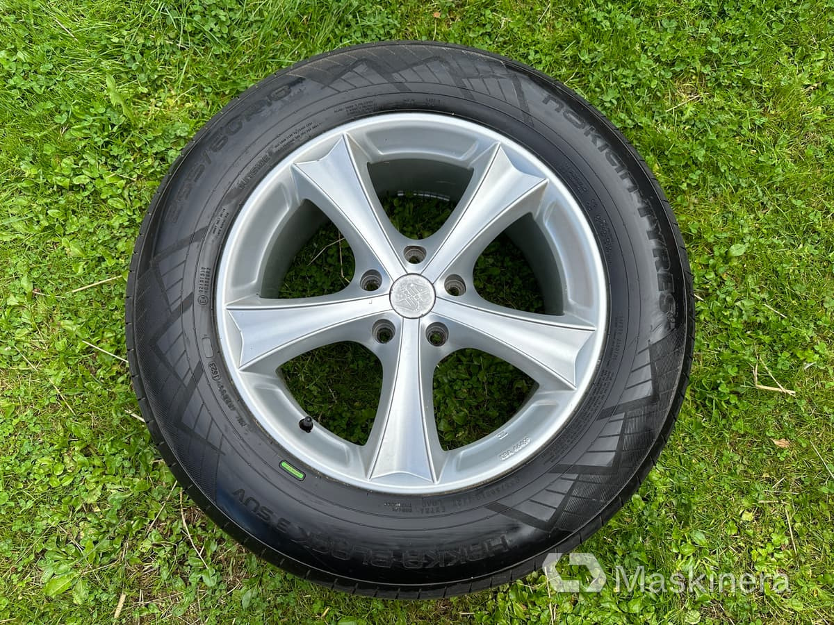 Nokian Hakka Black 3 4 st Fälg & Sommardäck Volkswagen Amarok - Kompletno kolo: slika 2 Nokian Hakka Black 3 4 st Fälg & Sommardäck Volkswagen Amarok - Kompletno kolo: slika 2
