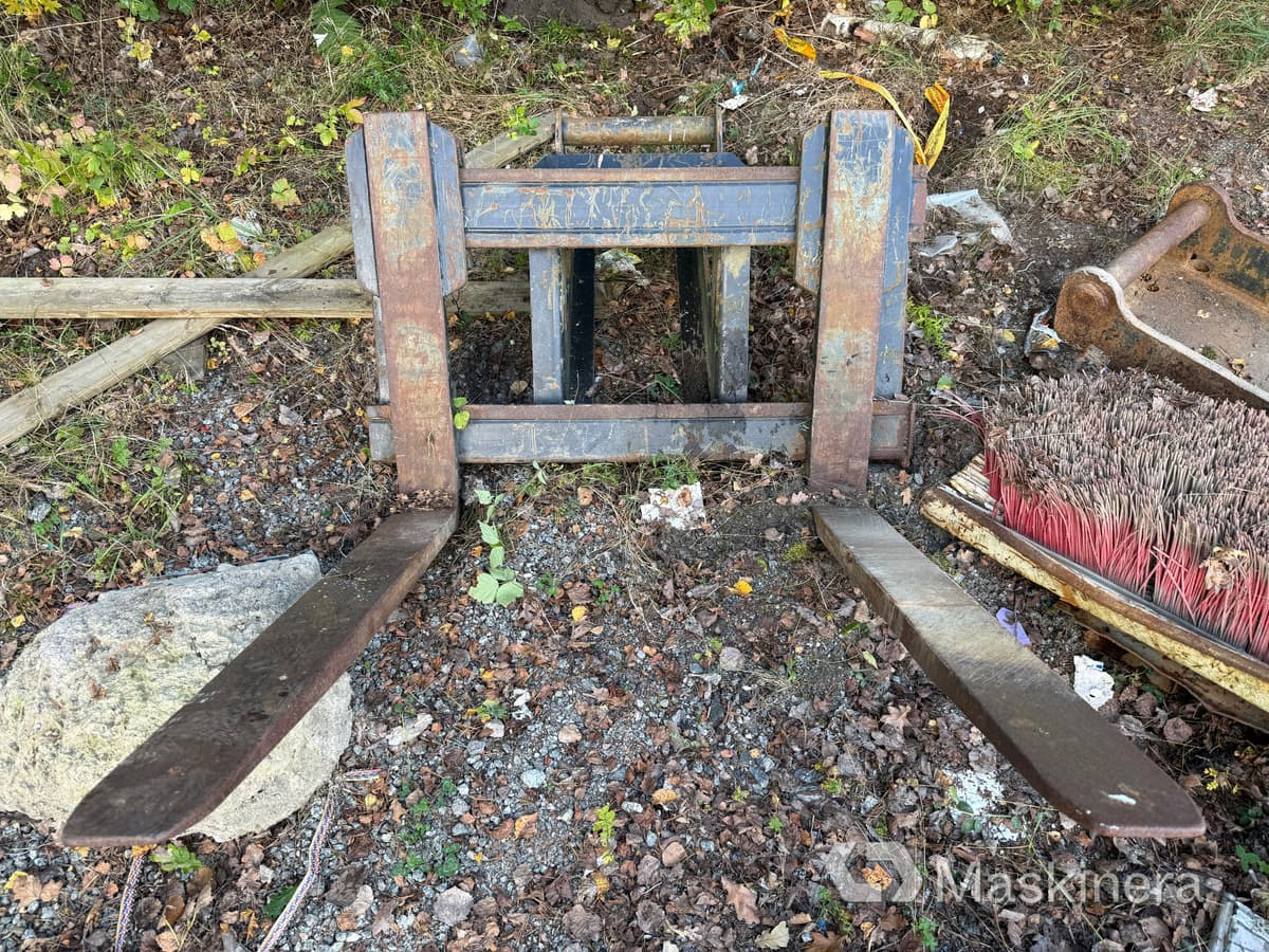 Pallgafflar/Gaffelställ S60 Engcon - Vilice: slika 2 Pallgafflar/Gaffelställ S60 Engcon - Vilice: slika 2