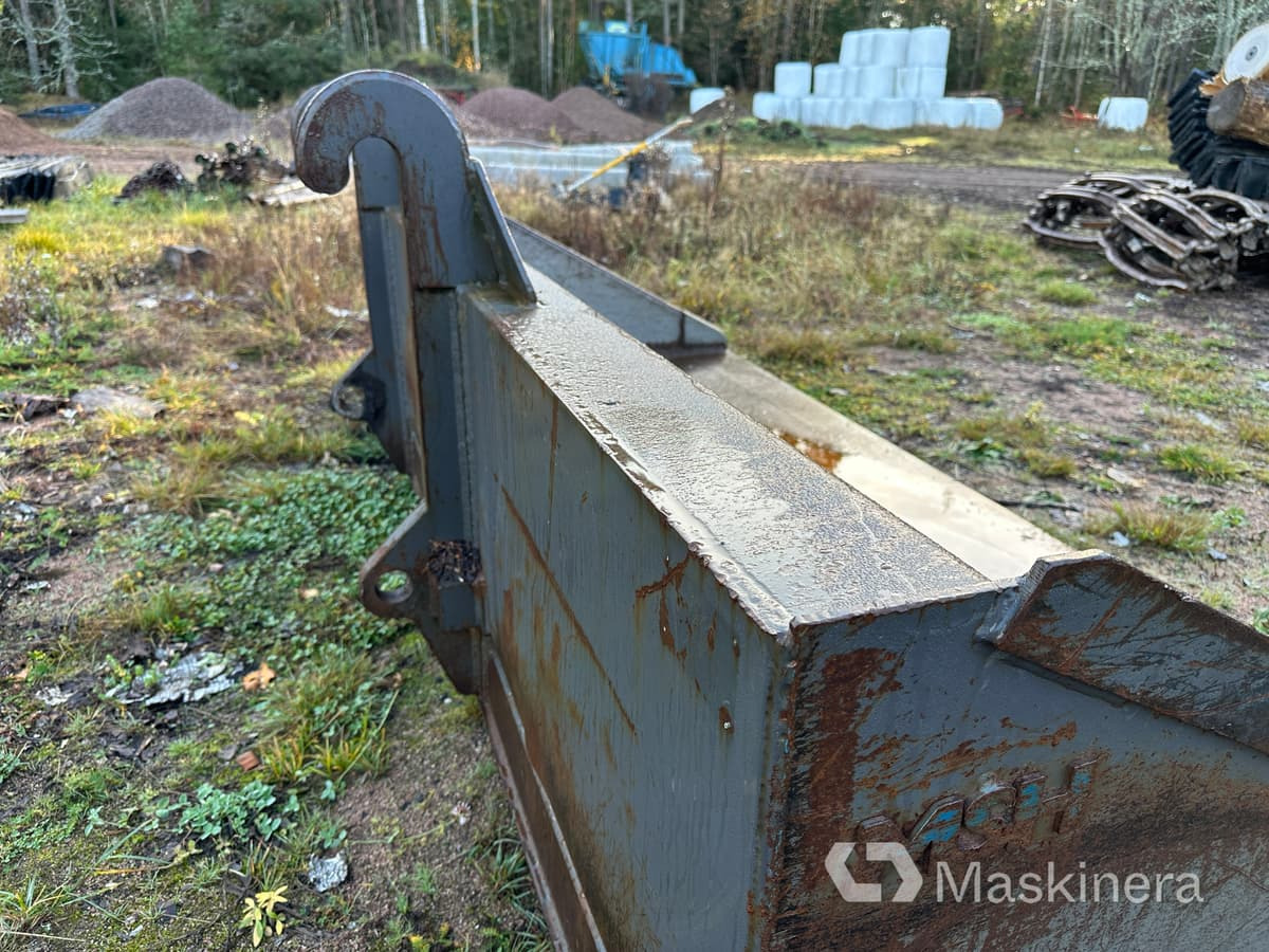 Planerskopa MSH Stora BM - Žlica za nakladalnik: slika 4 Planerskopa MSH Stora BM - Žlica za nakladalnik: slika 4