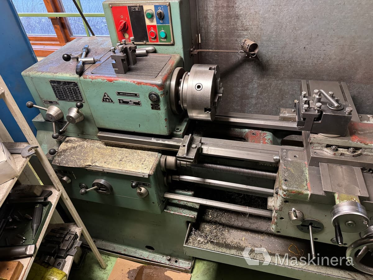 Svarv Tos Trencin SN 40 B med tillbehör - Stružnica za kovino: slika 2 Svarv Tos Trencin SN 40 B med tillbehör - Stružnica za kovino: slika 2