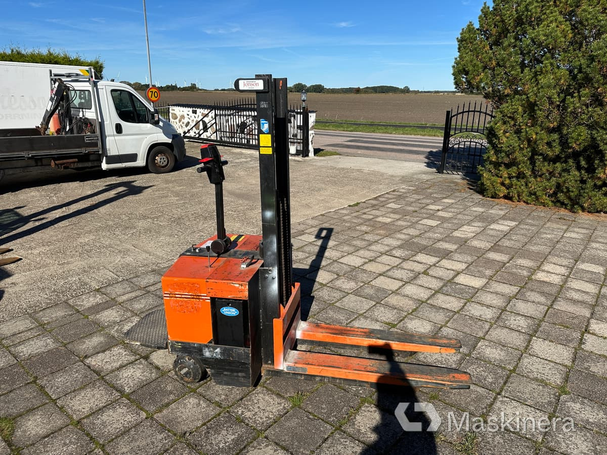 Truck låglyftare Atlet m, plattform - Stroj za zlaganje: slika 4 Truck låglyftare Atlet m, plattform - Stroj za zlaganje: slika 4