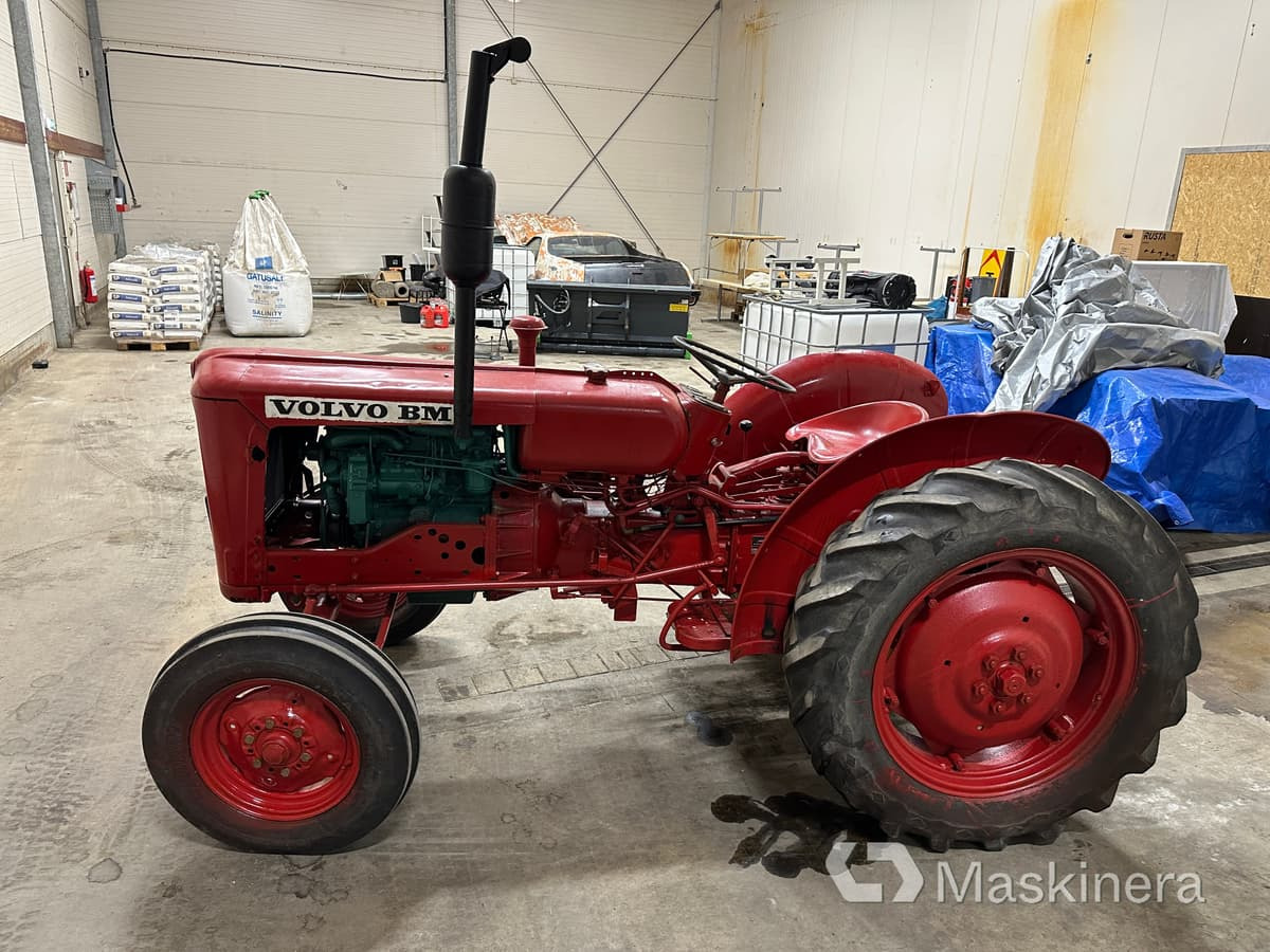 Veterantraktor Volvo BM 320 - Traktor: slika 4 Veterantraktor Volvo BM 320 - Traktor: slika 4