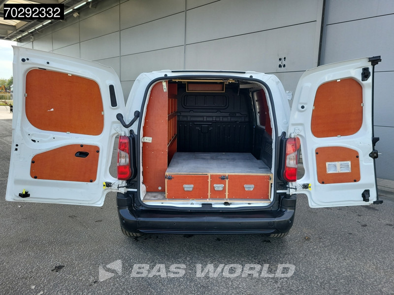 Citroën Berlingo 130PK Automaat L1H1 Navi Airco Cruise Camera Parkeersensoren Werkplaatsinrichting Euro6 L1 3m3 Airco Cruise control - Mali kombi: slika 3 Citroën Berlingo 130PK Automaat L1H1 Navi Airco Cruise Camera Parkeersensoren Werkplaatsinrichting Euro6 L1 3m3 Airco Cruise control - Mali kombi: slika 3
