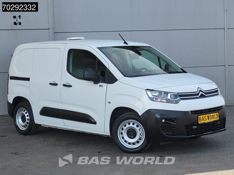 Citroën Berlingo 130PK Automaat L1H1 Navi Airco Cruise Camera Parkeersensoren Werkplaatsinrichting Euro6 L1 3m3 Airco Cruise control - Mali kombi: slika 5 Citroën Berlingo 130PK Automaat L1H1 Navi Airco Cruise Camera Parkeersensoren Werkplaatsinrichting Euro6 L1 3m3 Airco Cruise control - Mali kombi: slika 5