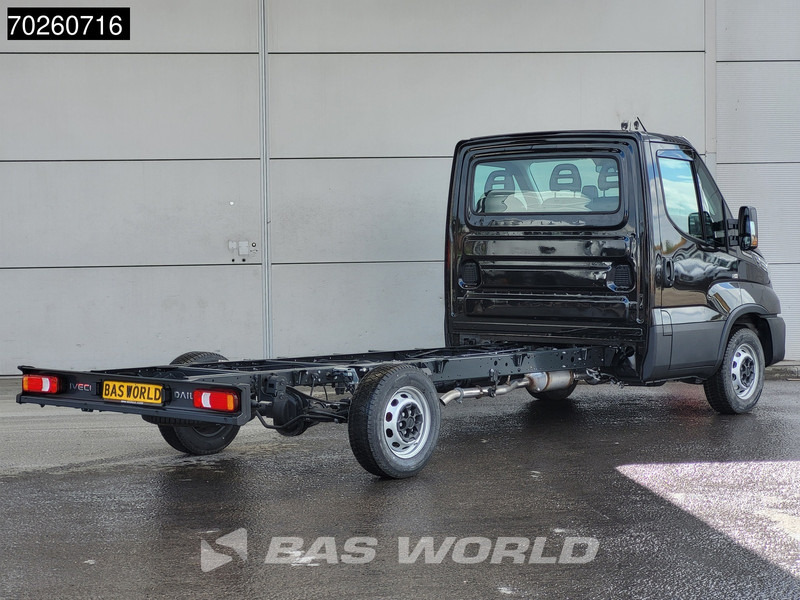 Iveco Daily 35S21 Chassiscabine Automaat 410WB ACC LED Parkeersensoren Euro6 Fahrgestell Chassis Airco - Dostavno vozilo: slika 3 Iveco Daily 35S21 Chassiscabine Automaat 410WB ACC LED Parkeersensoren Euro6 Fahrgestell Chassis Airco - Dostavno vozilo: slika 3