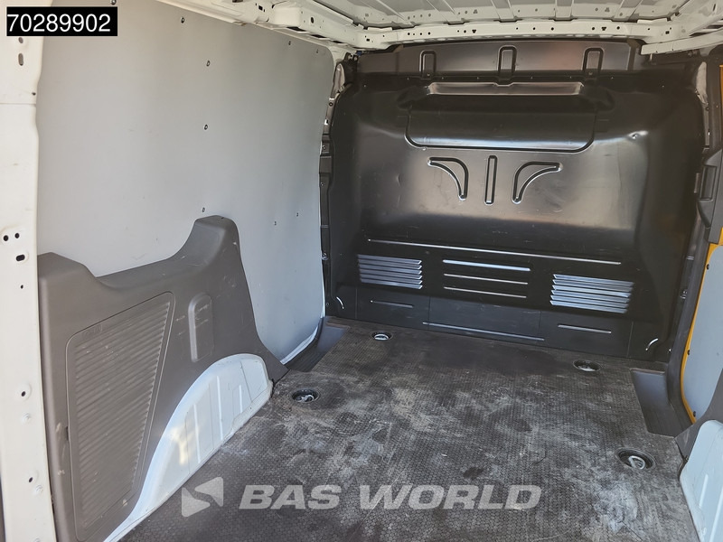 Ford Transit Connect 100PK L1H1 Navi Trekhaak Airco Cruise Camera Parkeersensoren Euro6 L1 3m3 Airco Trekhaak Cruise control - Furgon: slika 5 Ford Transit Connect 100PK L1H1 Navi Trekhaak Airco Cruise Camera Parkeersensoren Euro6 L1 3m3 Airco Trekhaak Cruise control - Furgon: slika 5