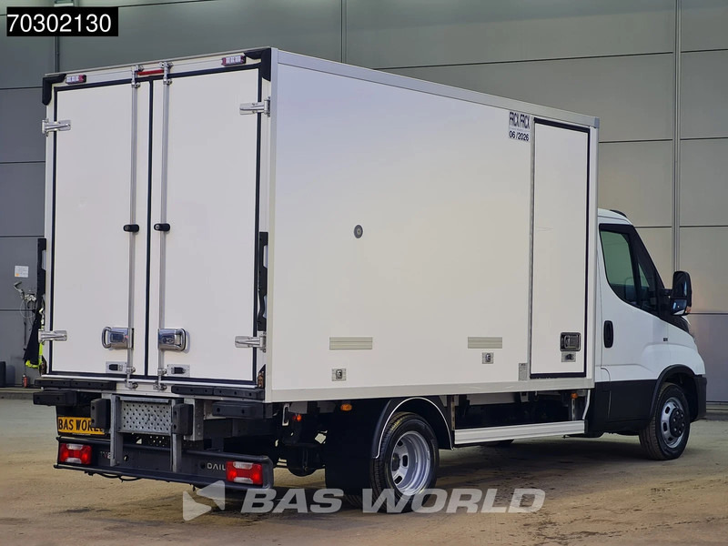 Iveco Daily 35C14 Bi-Temp Koelwagen Vriezer Zijdeur Achterdeuren Dubbellucht Thermo King V500 MAX 230v Stekker Euro6 Koel Koeler Koelwagen B - Hladilno vozilo: slika 5 Iveco Daily 35C14 Bi-Temp Koelwagen Vriezer Zijdeur Achterdeuren Dubbellucht Thermo King V500 MAX 230v Stekker Euro6 Koel Koeler Koelwagen B - Hladilno vozilo: slika 5