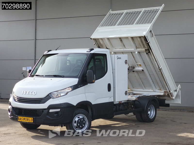 Iveco Daily 35C15 3.0L Kipper met Kist Dubbellucht 3,5t Trekhaak 150PK Airco Euro6 Tipper Benne Kieper Airco Trekhaak Cruise control - Dostavno vozilo prekucnik: slika 2 Iveco Daily 35C15 3.0L Kipper met Kist Dubbellucht 3,5t Trekhaak 150PK Airco Euro6 Tipper Benne Kieper Airco Trekhaak Cruise control - Dostavno vozilo prekucnik: slika 2