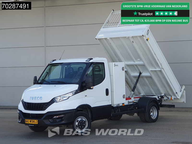 Iveco Daily 35C16 3.0L Kipper met Kist Dubbellucht 3,5t Trekhaak Navi Airco Cruise Camera Euro6 Tipper Benne Kieper 2m3 Airco Trekhaak Cruis - Dostavno vozilo prekucnik: slika 1 Iveco Daily 35C16 3.0L Kipper met Kist Dubbellucht 3,5t Trekhaak Navi Airco Cruise Camera Euro6 Tipper Benne Kieper 2m3 Airco Trekhaak Cruis - Dostavno vozilo prekucnik: slika 1