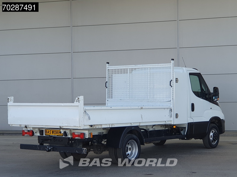 Iveco Daily 35C16 3.0L Kipper met Kist Dubbellucht 3,5t Trekhaak Navi Airco Cruise Camera Euro6 Tipper Benne Kieper 2m3 Airco Trekhaak Cruis - Dostavno vozilo prekucnik: slika 5 Iveco Daily 35C16 3.0L Kipper met Kist Dubbellucht 3,5t Trekhaak Navi Airco Cruise Camera Euro6 Tipper Benne Kieper 2m3 Airco Trekhaak Cruis - Dostavno vozilo prekucnik: slika 5
