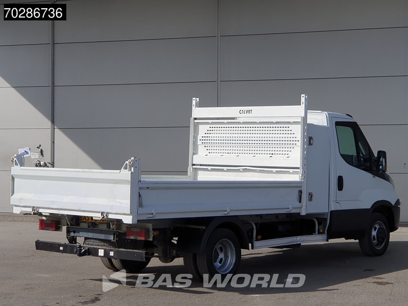 Iveco Daily 35C18 3.0L Automaat Kipper met Kist Dubbellucht 3,5t Trekhaak Airco Euro6 Tipper Kieper Benne 2m3 Airco Trekhaak Cruise control - Dostavno vozilo prekucnik: slika 5 Iveco Daily 35C18 3.0L Automaat Kipper met Kist Dubbellucht 3,5t Trekhaak Airco Euro6 Tipper Kieper Benne 2m3 Airco Trekhaak Cruise control - Dostavno vozilo prekucnik: slika 5