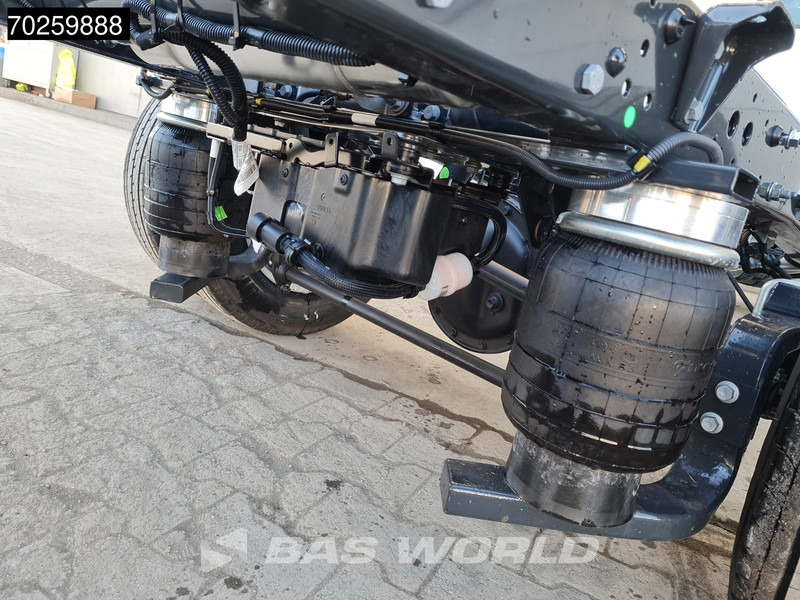 Iveco Daily 35C18 Laadklep Automaat Luchtvering Zijdeur Bakwagen Navi LED Airco Cruise Camera Lat om Lat Euro6 Meubelbak Koffer 22m3 Airco C - Dostavno vozilo z zabojnikom: slika 5 Iveco Daily 35C18 Laadklep Automaat Luchtvering Zijdeur Bakwagen Navi LED Airco Cruise Camera Lat om Lat Euro6 Meubelbak Koffer 22m3 Airco C - Dostavno vozilo z zabojnikom: slika 5