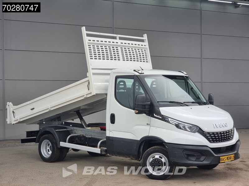 Iveco Daily 35C18 Open Laadbak 3.0L Automaat Dubbellucht 3.5t Trekhaak LED Airco Cruise Pritsche Pickup Open Box 2m3 Airco Trekhaak Cruise c - Dostavno vozilo s kesonom: slika 3 Iveco Daily 35C18 Open Laadbak 3.0L Automaat Dubbellucht 3.5t Trekhaak LED Airco Cruise Pritsche Pickup Open Box 2m3 Airco Trekhaak Cruise c - Dostavno vozilo s kesonom: slika 3