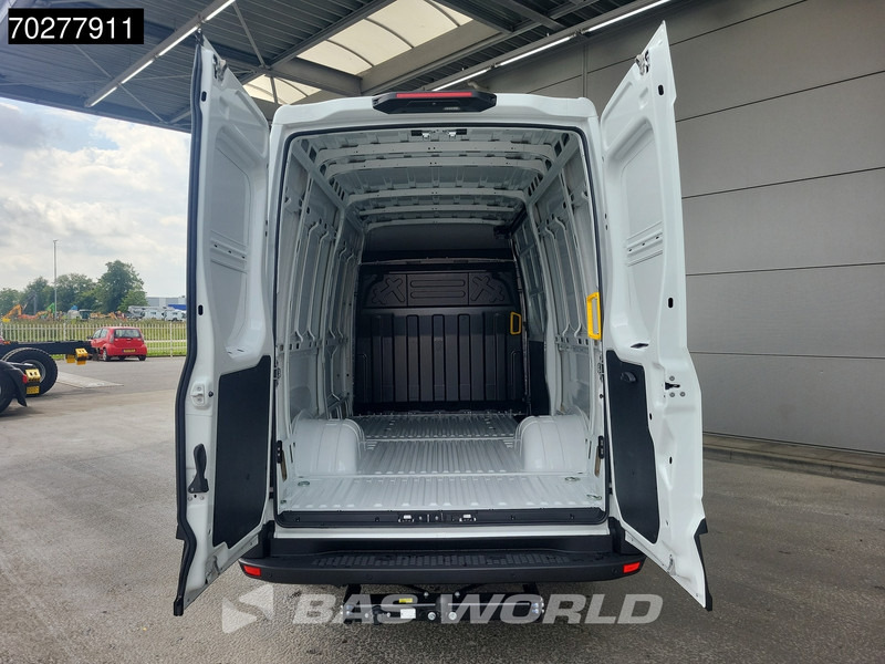 Iveco Daily 35C21 3.0L 210PK Automaat L2H2 Dubbellucht LED ACC 3.5t trekhaak Navi L2H2 12m3 Airco Trekhaak - Furgon: slika 3 Iveco Daily 35C21 3.0L 210PK Automaat L2H2 Dubbellucht LED ACC 3.5t trekhaak Navi L2H2 12m3 Airco Trekhaak - Furgon: slika 3