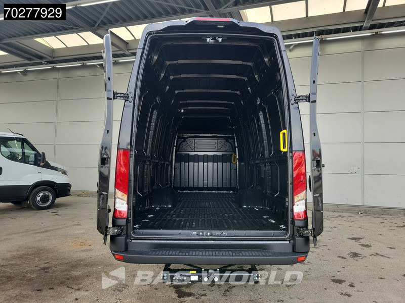 Iveco Daily 35C21 XXL 3.0L Automaat 19,3m3 L5H3 210PK Hoog Dak Dubbellucht 3,5t Trekhaak ACC Navi LED Camera Parkeersensoren Euro6 L5 Airco - Furgon: slika 3 Iveco Daily 35C21 XXL 3.0L Automaat 19,3m3 L5H3 210PK Hoog Dak Dubbellucht 3,5t Trekhaak ACC Navi LED Camera Parkeersensoren Euro6 L5 Airco - Furgon: slika 3