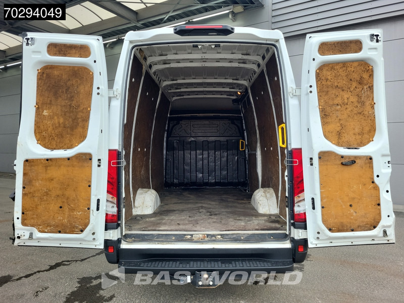 Iveco Daily 35S14 Automaat L2H2 3,5t Trekhaak LED Airco Cruise Camera Euro6 L2 12m3 Airco Trekhaak Cruise control - Furgon: slika 3 Iveco Daily 35S14 Automaat L2H2 3,5t Trekhaak LED Airco Cruise Camera Euro6 L2 12m3 Airco Trekhaak Cruise control - Furgon: slika 3