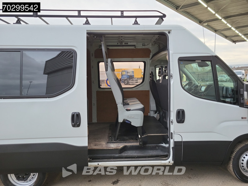 Iveco Daily 35S14 Dubbel Cabine Automaat L2H2 3,5t Trekhaak Airco Cruise Camera Imperiaal Euro6 L2 DC Doka Mixto Airco Trekhaak Cruise contr - Furgon: slika 3 Iveco Daily 35S14 Dubbel Cabine Automaat L2H2 3,5t Trekhaak Airco Cruise Camera Imperiaal Euro6 L2 DC Doka Mixto Airco Trekhaak Cruise contr - Furgon: slika 3