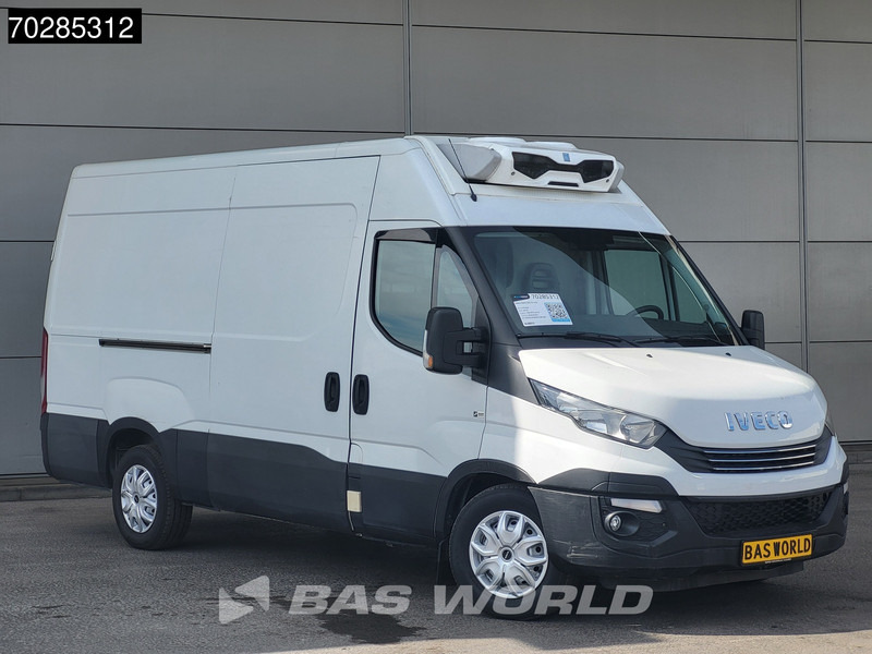 Iveco Daily 35S14 Koelwagen Automaat Airco Cruise Euro6 Koel Koeler Kühl Kühler Kühlwagen 9m3 Airco Cruise control - Hladilno vozilo: slika 3 Iveco Daily 35S14 Koelwagen Automaat Airco Cruise Euro6 Koel Koeler Kühl Kühler Kühlwagen 9m3 Airco Cruise control - Hladilno vozilo: slika 3