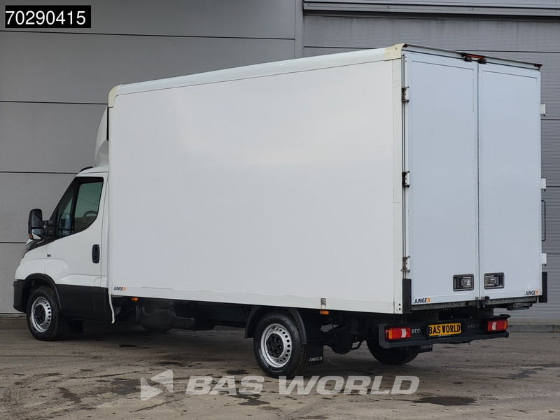 Iveco Daily 35S16 Automaat Bakwagen Achterdeuren 160PK Airco Camera Euro6 Meubelbak Koffer 21m3 Airco - Dostavno vozilo z zabojnikom: slika 2 Iveco Daily 35S16 Automaat Bakwagen Achterdeuren 160PK Airco Camera Euro6 Meubelbak Koffer 21m3 Airco - Dostavno vozilo z zabojnikom: slika 2