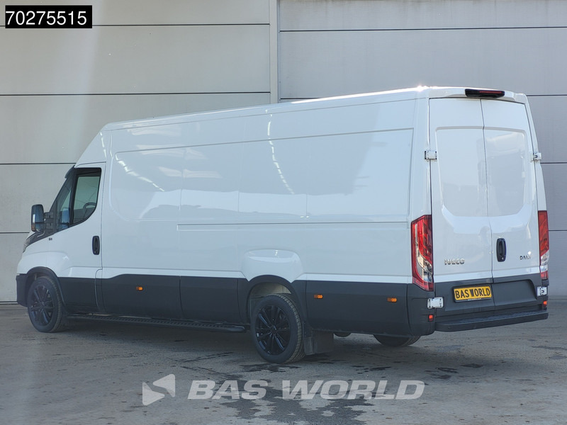 Iveco Daily 35S16 Automaat Black Edition L3H2 Camera Airco Parkeersensoren L4H2 16m3 Airco - Furgon: slika 3 Iveco Daily 35S16 Automaat Black Edition L3H2 Camera Airco Parkeersensoren L4H2 16m3 Airco - Furgon: slika 3