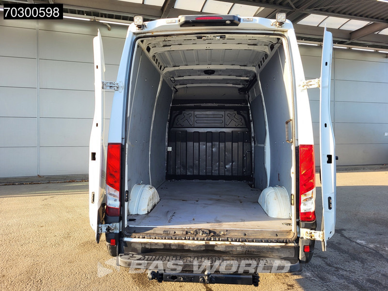 Iveco Daily 35S16 Automaat L2H2 3,5t Trekhaak Navi Airco Cruise Camera Standkachel Euro6 L2 Airco Trekhaak - Furgon: slika 3 Iveco Daily 35S16 Automaat L2H2 3,5t Trekhaak Navi Airco Cruise Camera Standkachel Euro6 L2 Airco Trekhaak - Furgon: slika 3