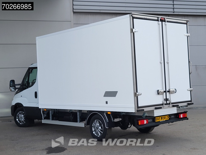Iveco Daily 35S18 3.0L Koelwagen Thermoking C-250 LED ACC Navi Airco Koel Koeler Kühl Kühler Bakwagen Kühlkoffer 17m3 Airco - Hladilno vozilo: slika 2 Iveco Daily 35S18 3.0L Koelwagen Thermoking C-250 LED ACC Navi Airco Koel Koeler Kühl Kühler Bakwagen Kühlkoffer 17m3 Airco - Hladilno vozilo: slika 2