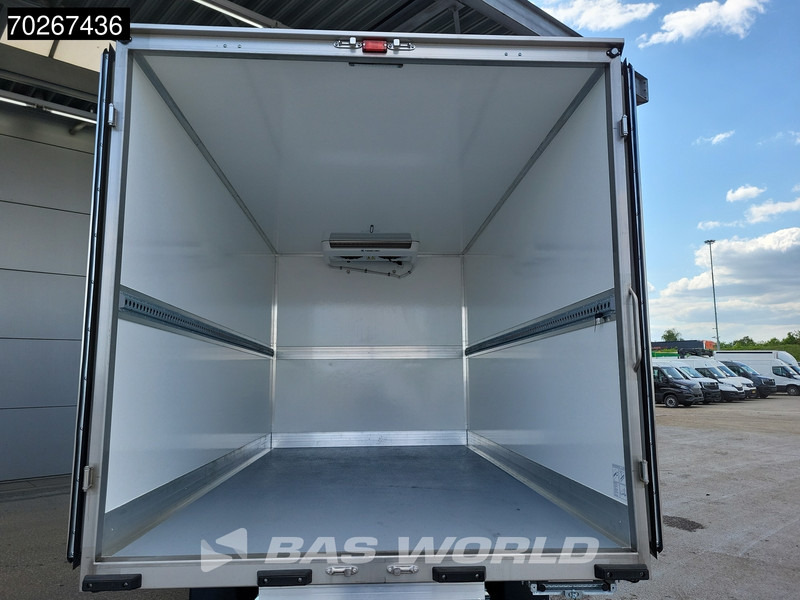 Iveco Daily 35S18 3.0L Koelwagen Thermoking C-250 LED ACC Navi Airco Koel Koeler Kühl Kühler Bakwagen Kühlkoffer 17m3 Airco - Hladilno vozilo: slika 3 Iveco Daily 35S18 3.0L Koelwagen Thermoking C-250 LED ACC Navi Airco Koel Koeler Kühl Kühler Bakwagen Kühlkoffer 17m3 Airco - Hladilno vozilo: slika 3