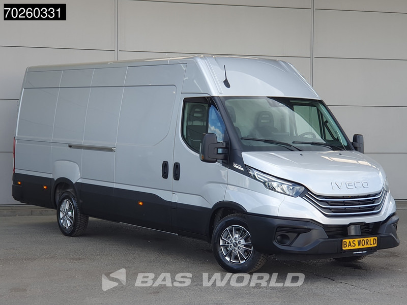 Iveco Daily 35S21 210PK 3.0L Automaat 2025 model L3H2 ACC LED CarPlay Velgen Camera 16m3 Airco - Furgon: slika 5 Iveco Daily 35S21 210PK 3.0L Automaat 2025 model L3H2 ACC LED CarPlay Velgen Camera 16m3 Airco - Furgon: slika 5