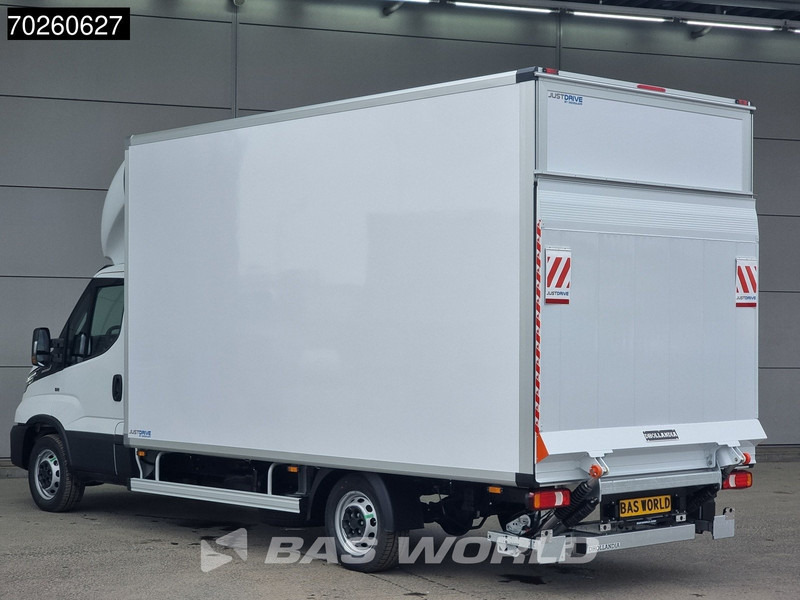 Iveco Daily 35S21 3.0L Automaat Laadklep Zijdeur 210PK 2025-Model ACC LED CarPlay Lat om Lat D'Hollandia 3,5t Trekvermogen Euro6 Meubelbak K - Dostavno vozilo z zabojnikom: slika 2 Iveco Daily 35S21 3.0L Automaat Laadklep Zijdeur 210PK 2025-Model ACC LED CarPlay Lat om Lat D'Hollandia 3,5t Trekvermogen Euro6 Meubelbak K - Dostavno vozilo z zabojnikom: slika 2