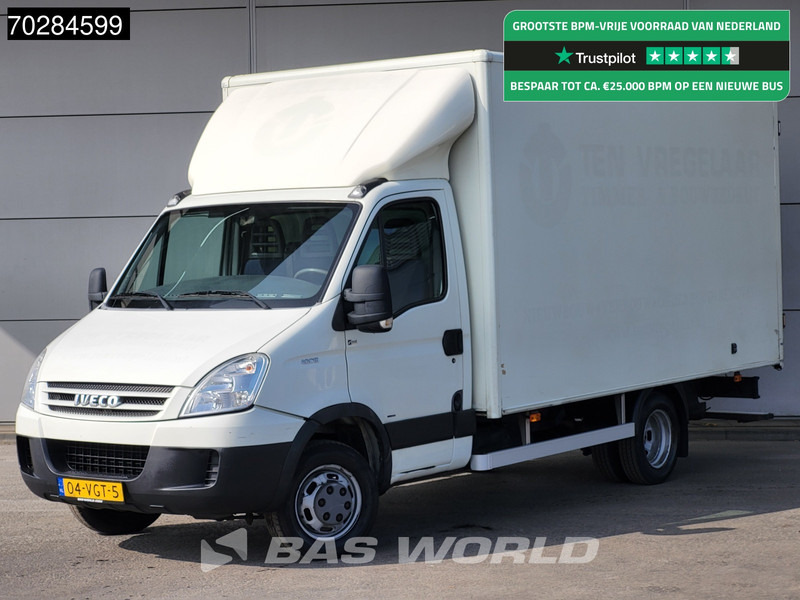 Iveco Daily 40C15 3.0L Bakwagen met achterdeuren APK 04-26 Trekhaak Koffer Meubelbak 19m3 Trekhaak - Dostavno vozilo z zabojnikom: slika 1 Iveco Daily 40C15 3.0L Bakwagen met achterdeuren APK 04-26 Trekhaak Koffer Meubelbak 19m3 Trekhaak - Dostavno vozilo z zabojnikom: slika 1