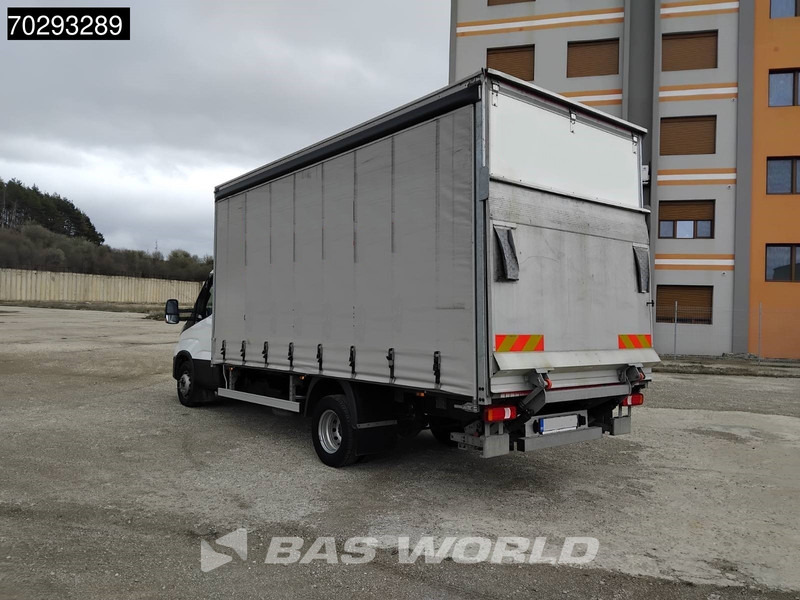 Iveco Daily 60C18 Coming Soon! 3.0L Schuifzeilen Automaat Airco Cruise Euro6 Schuifzeil Zeilen Kofferwagen Airco Cruise control - Dostavno vozilo s ponjavo: slika 2 Iveco Daily 60C18 Coming Soon! 3.0L Schuifzeilen Automaat Airco Cruise Euro6 Schuifzeil Zeilen Kofferwagen Airco Cruise control - Dostavno vozilo s ponjavo: slika 2