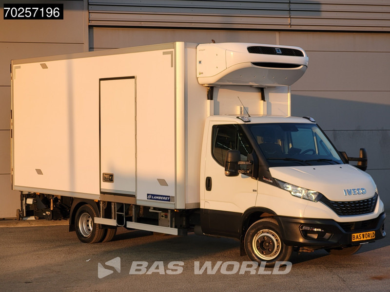 Iveco Daily 72C21 3.0L Koelwagen Laadklep Thermo King T-600R 380V Luchtvering Koelwagen Airco Cruise Camera Koeler Koel Kühlwagen 28m3 Airco - Hladilno vozilo: slika 3 Iveco Daily 72C21 3.0L Koelwagen Laadklep Thermo King T-600R 380V Luchtvering Koelwagen Airco Cruise Camera Koeler Koel Kühlwagen 28m3 Airco - Hladilno vozilo: slika 3